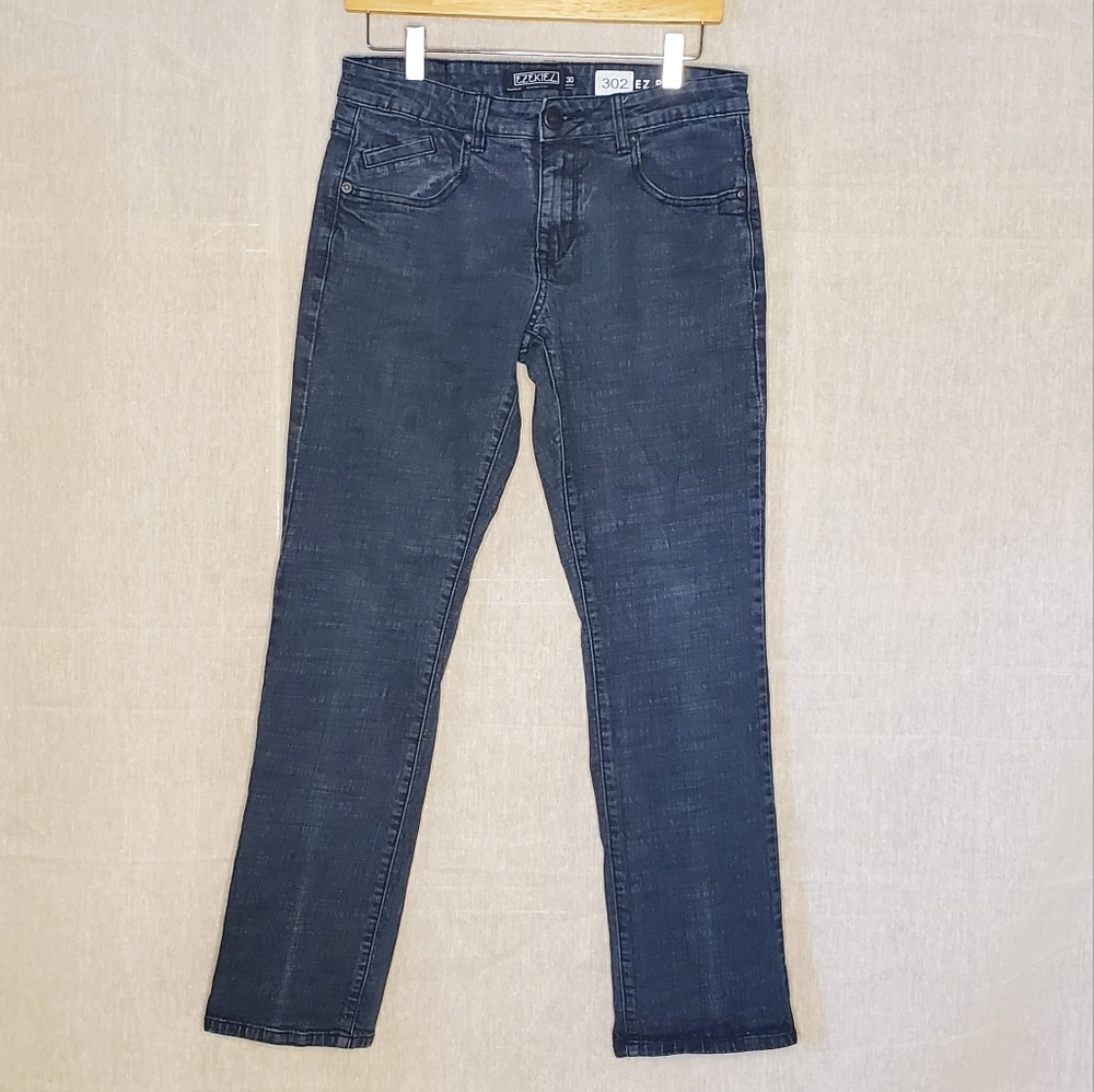 ♧ Ezekiel Jeans 302 EZ Rider Size 30 Dark Blue Wash
